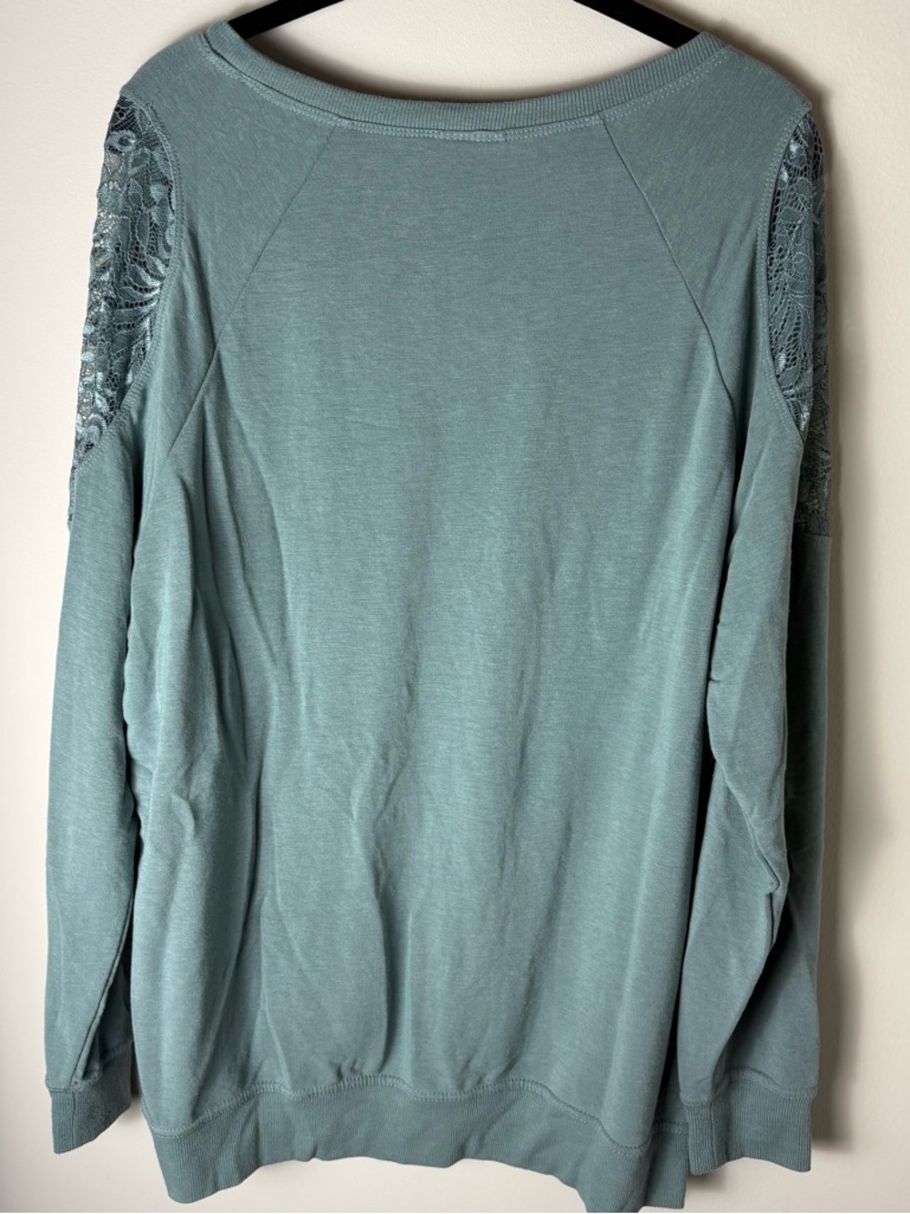 Her Universe | Studio Ghibli My Neighbor Totoro Long Sleeve Lace Shoulder Top 1X - Picture 12 of 12